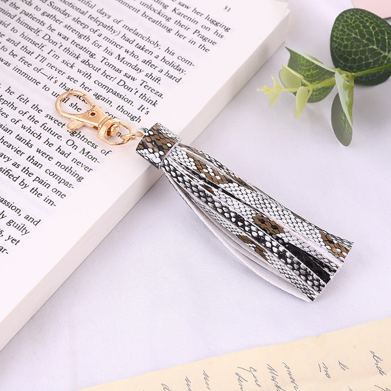 Wholesale Tassel pendant leopard print snake print fashion trend key accessories